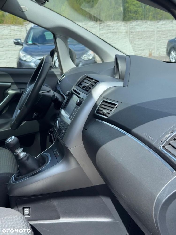 Toyota Corolla Verso - 31