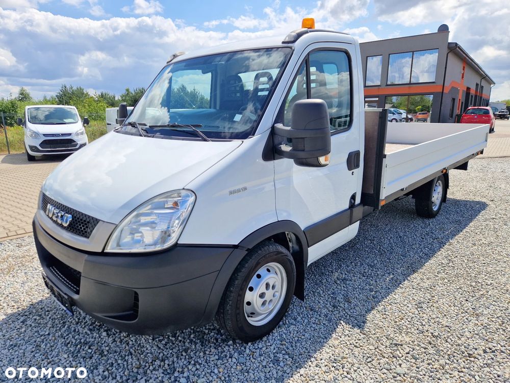 Iveco IVECO 35S13 2,3 HPI 130 KONNA SKRZYNIA 4,2M WEBASTO GWARANCJA - 1