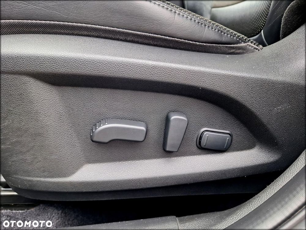 Renault Koleos 2.0 dCi Initiale Paris 4x4 X-Tronic - 15