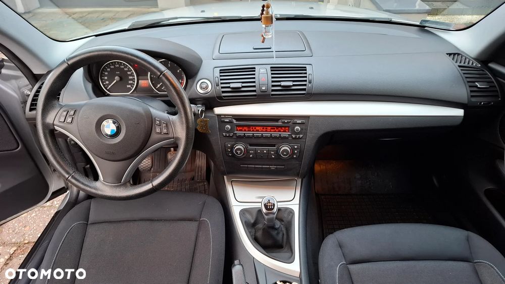 BMW Seria 1 116d - 7