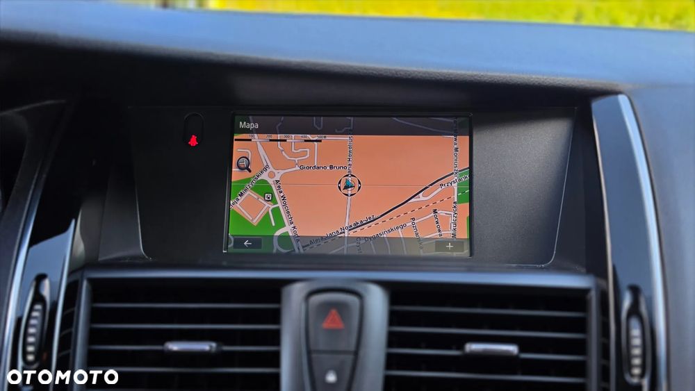 Renault Latitude 2.0 dCi Initiale - 28