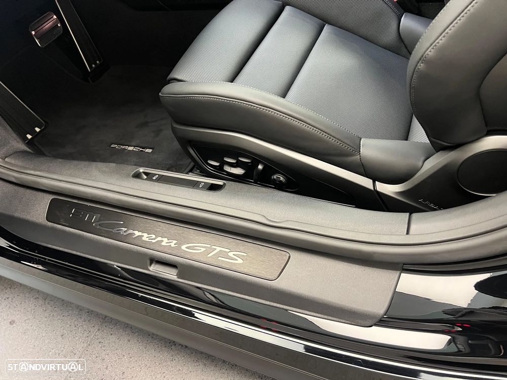 Porsche 911 (992) Carrera GTS - 40