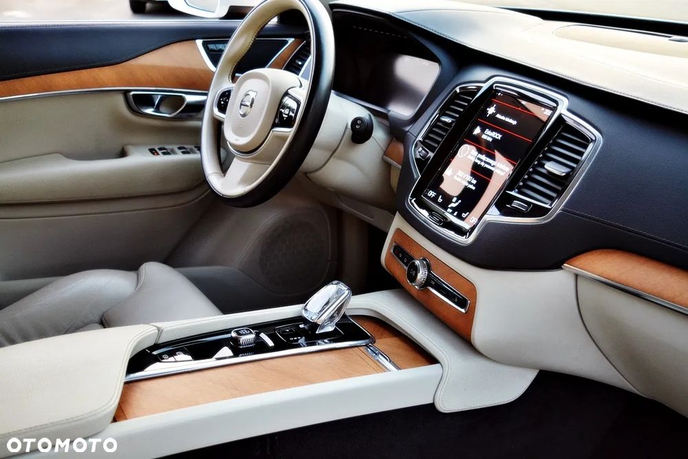 Volvo XC 90 B5 D AWD Inscription 7os - 31