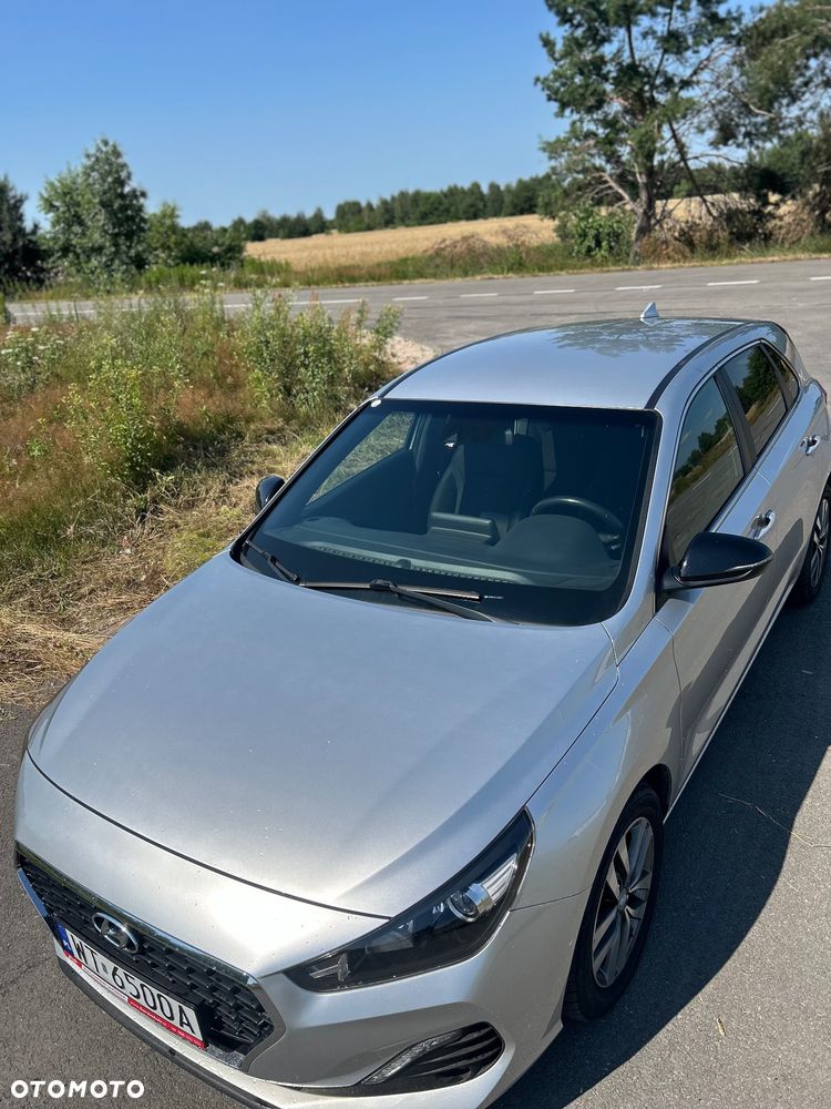 Hyundai i30 1.4 T-GDI Comfort DCT - 17