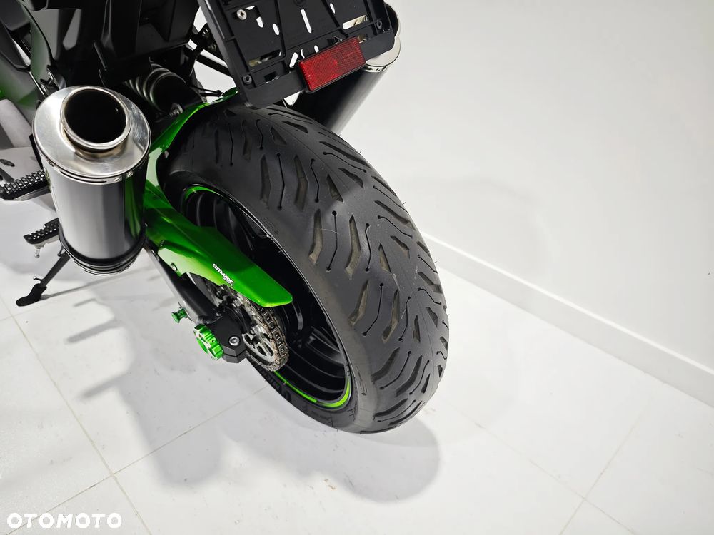 Kawasaki Ninja 1000 SX - 18