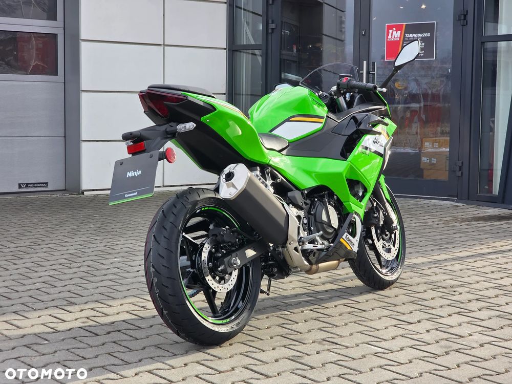 Kawasaki Ninja - 17