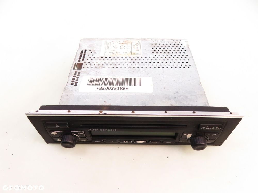 RADIO AUDI A4 B6 Avant (8E5) 8E0035186 - 2