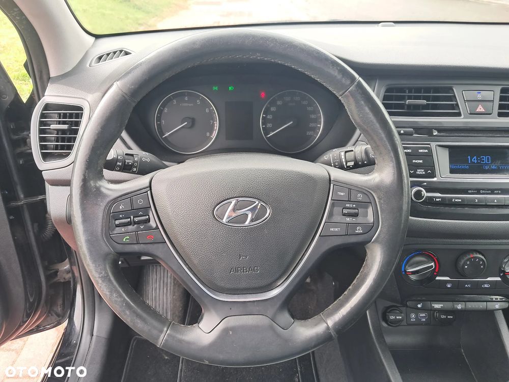 Hyundai i20 - 9