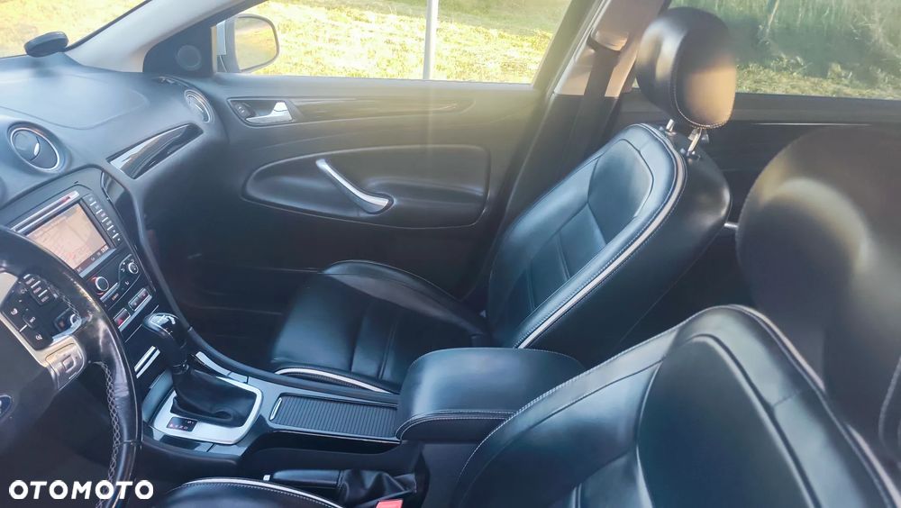 Ford Mondeo 2.0 TDCi Titanium X - 31