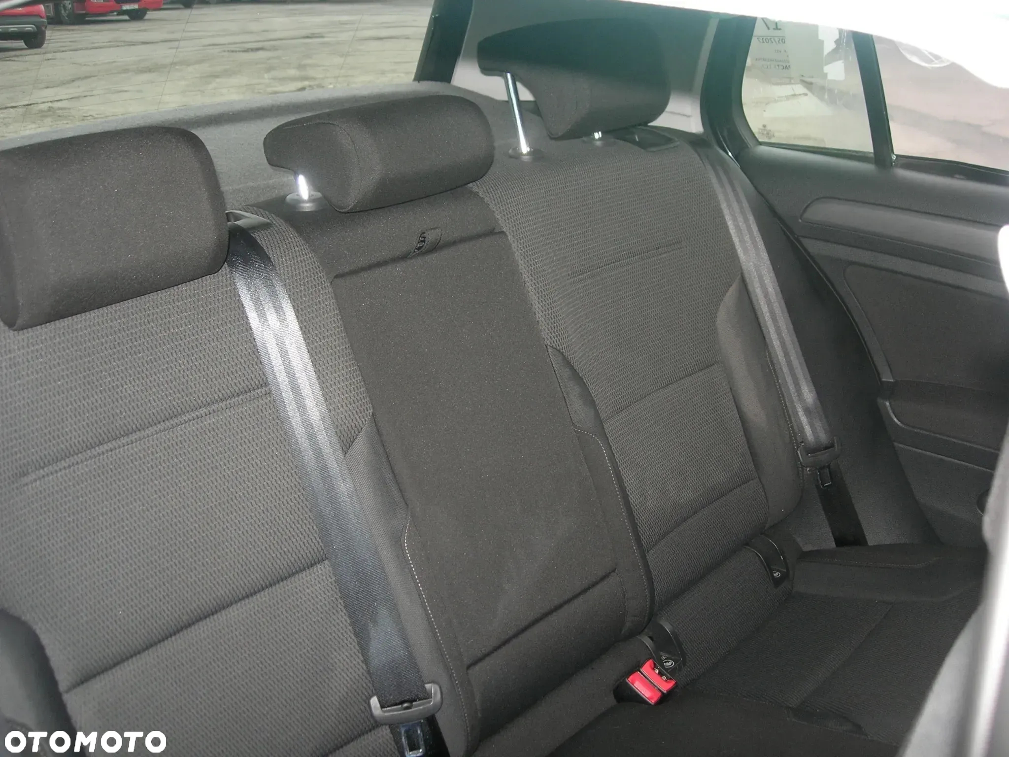 Volkswagen Golf - 19