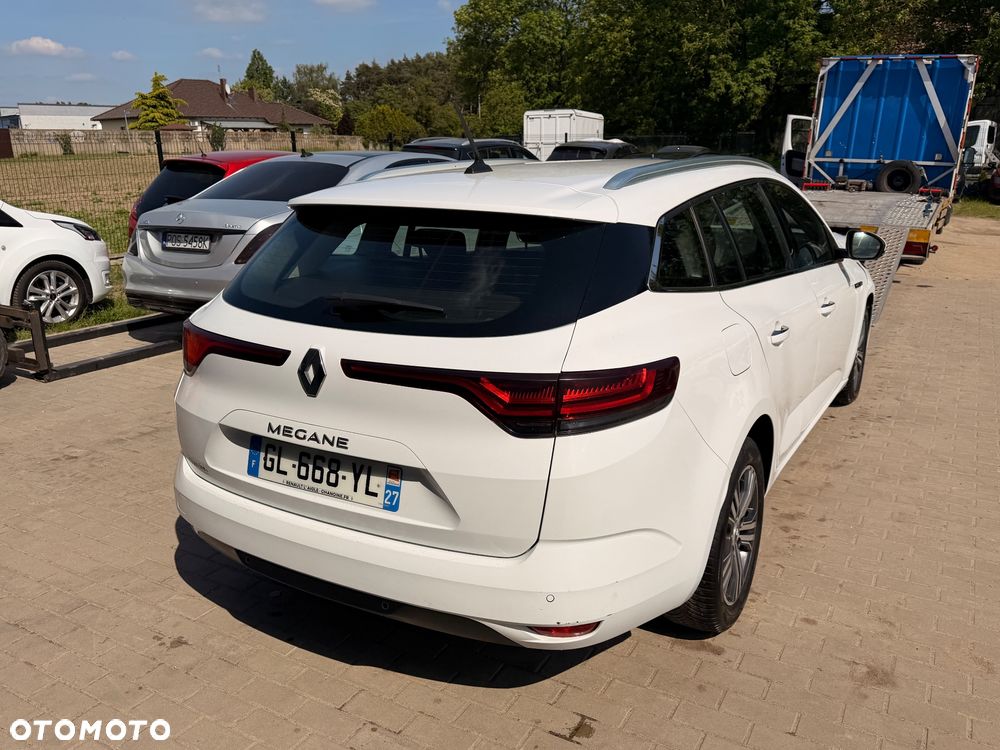 Renault Megane BLUE dCi 115 EDC INTENS - 8