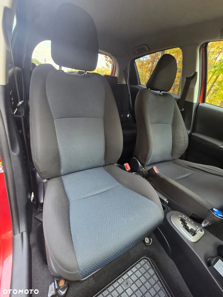 Toyota Yaris Hybrid 1.5 VVT-i Life - 27