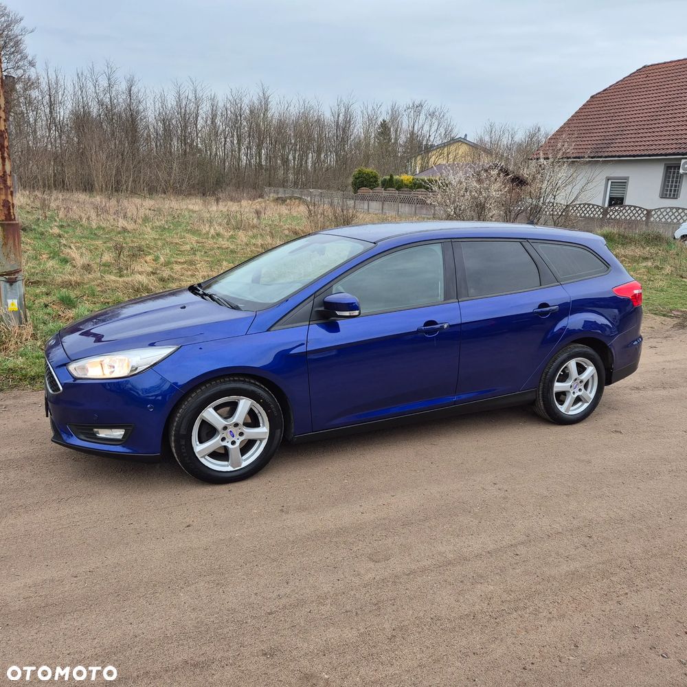 Ford Focus 1.5 TDCi SYNC Edition - 8