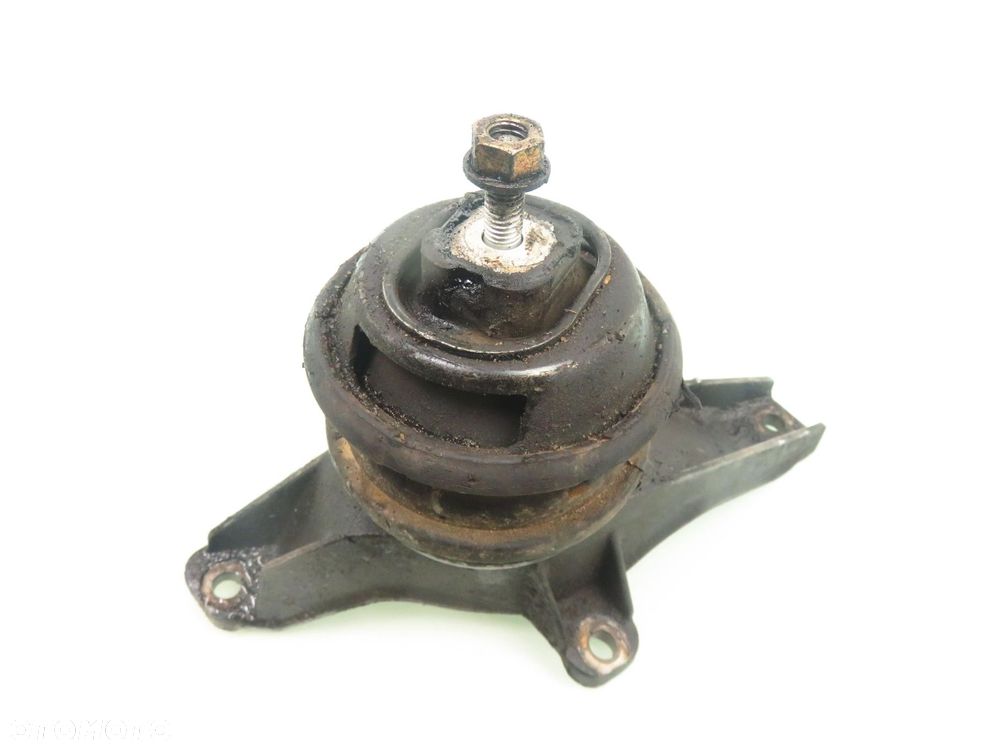 ŁAPA PODUSZKA SILNIKA BMW E39 3.0D 1096079 - 2