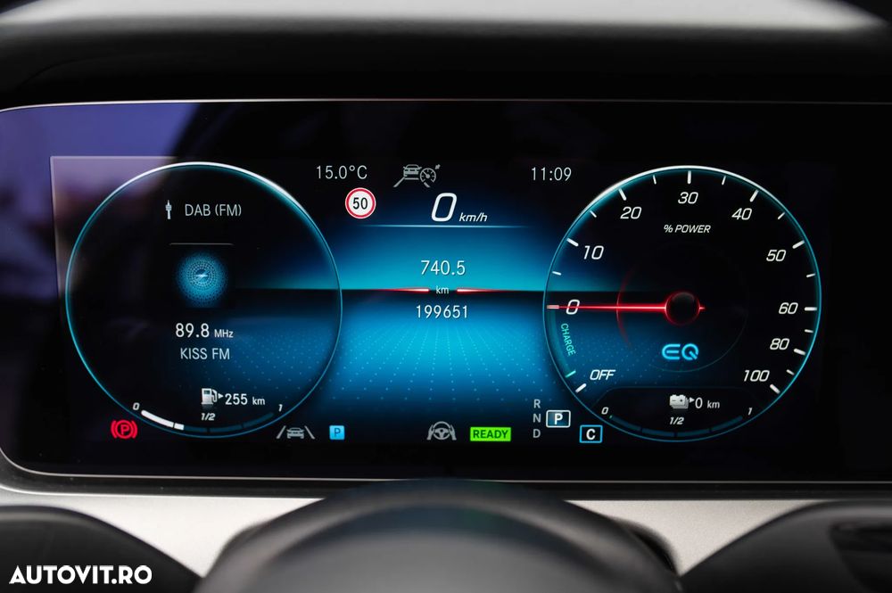 Mercedes-Benz E 300 de 4Matic 9G-TRONIC Avantgarde - 24