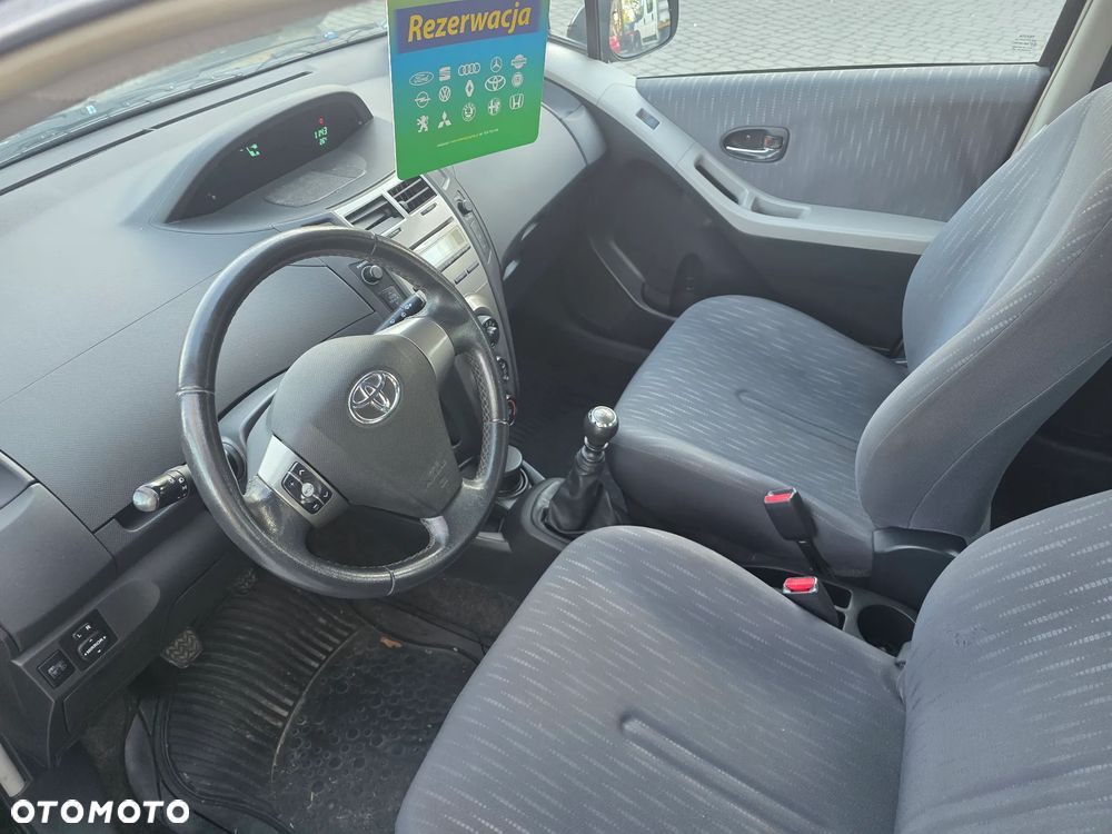 Toyota Yaris 1.33 VVT-i Cool - 14