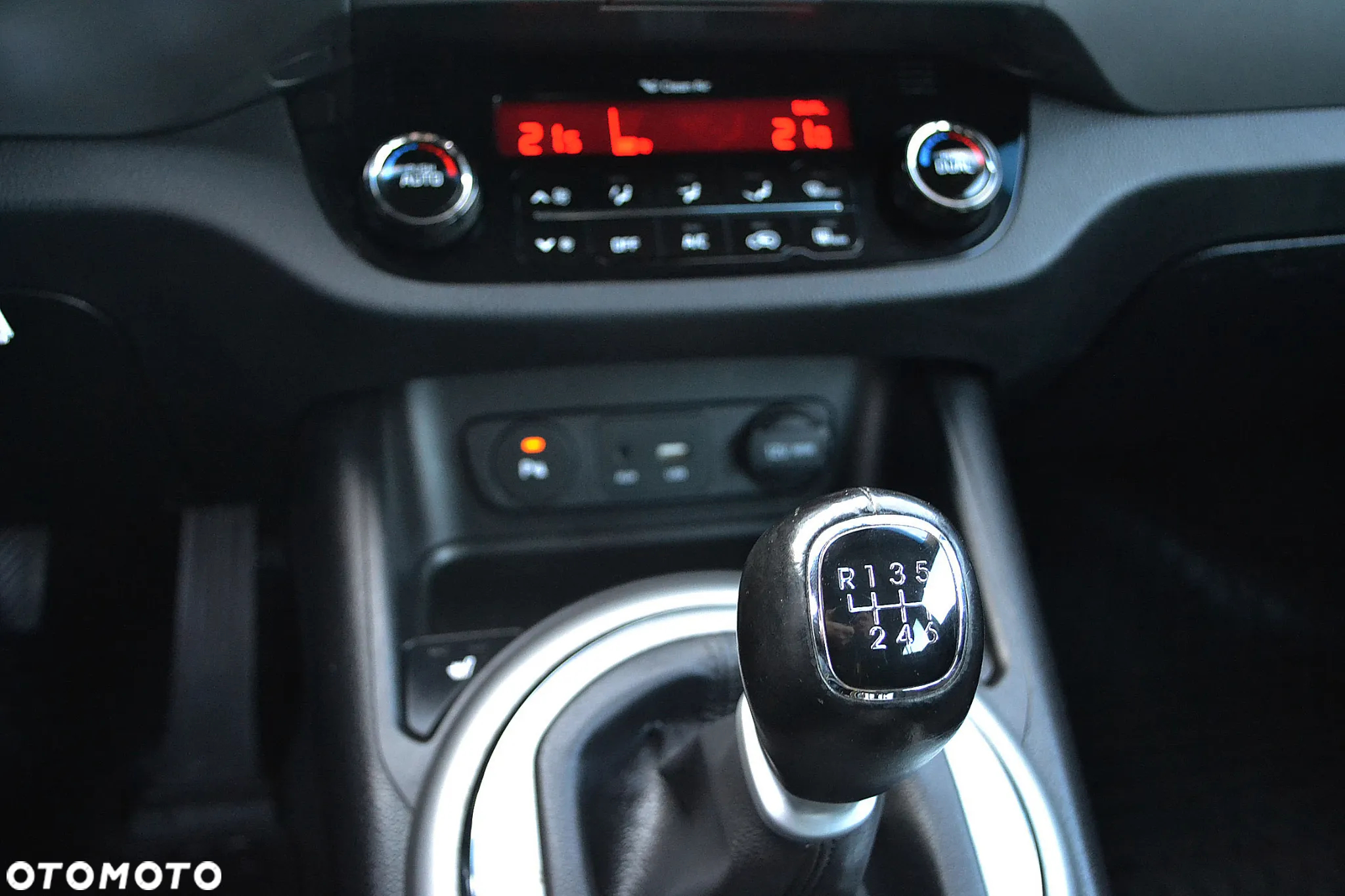 Kia Sportage - 15
