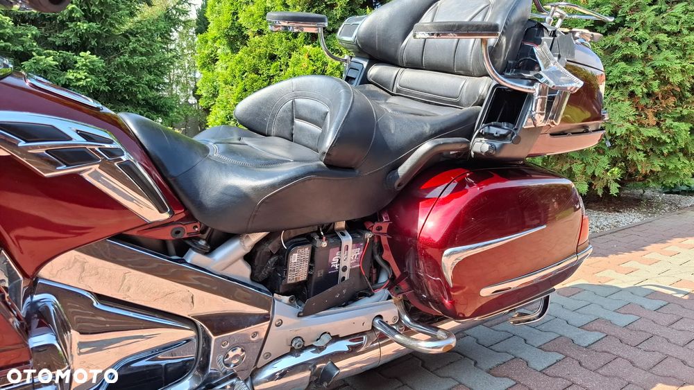 Honda GL - 23