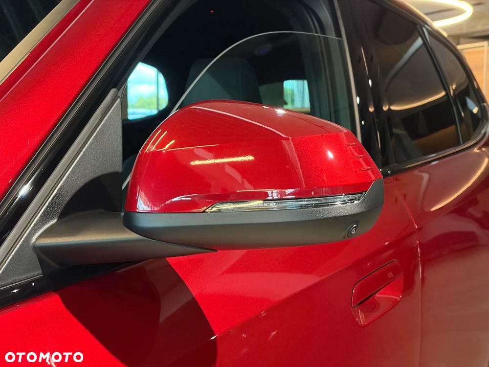 BMW X1 sDrive20i mHEV - 21