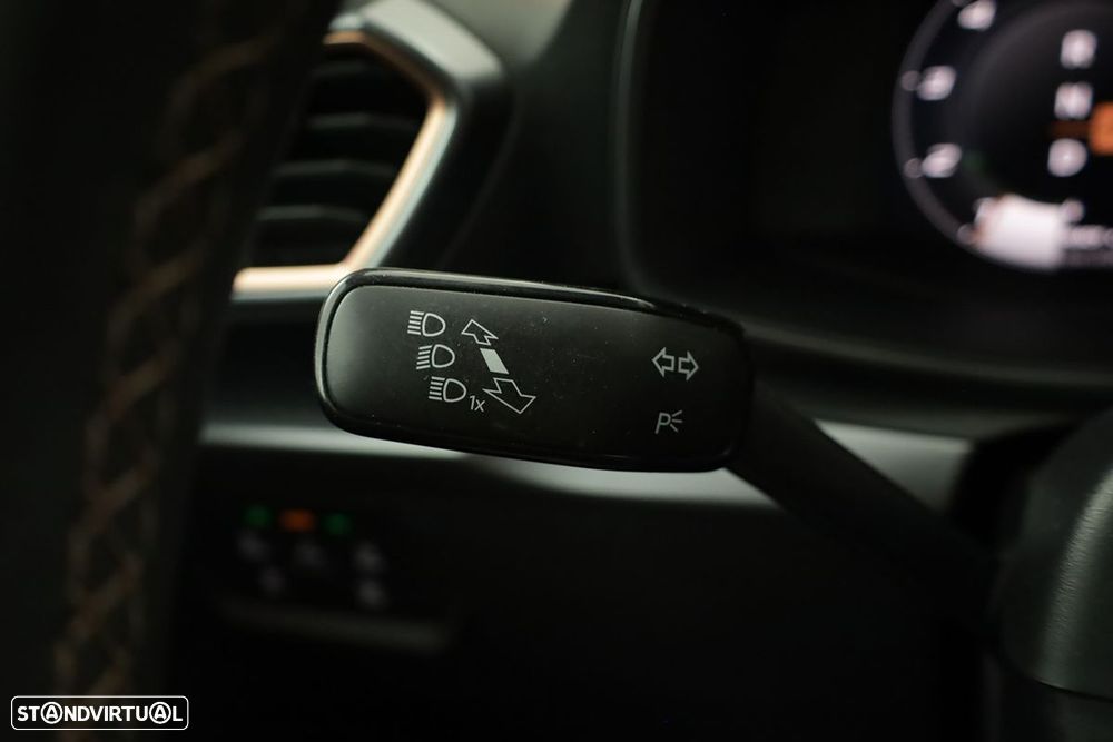 Cupra Formentor 1.5 e-Hybrid DSG - 17