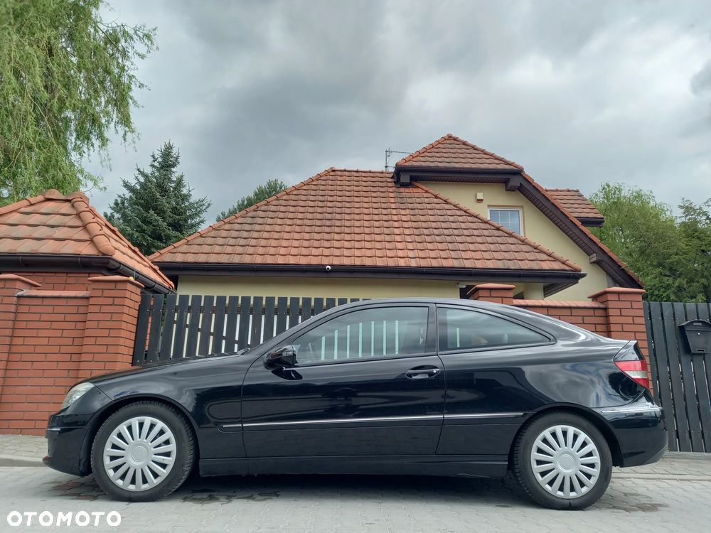 Mercedes-Benz CLC - 8