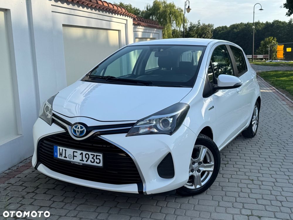 Toyota Yaris - 1