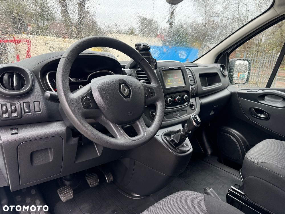 Renault Trafic - 17