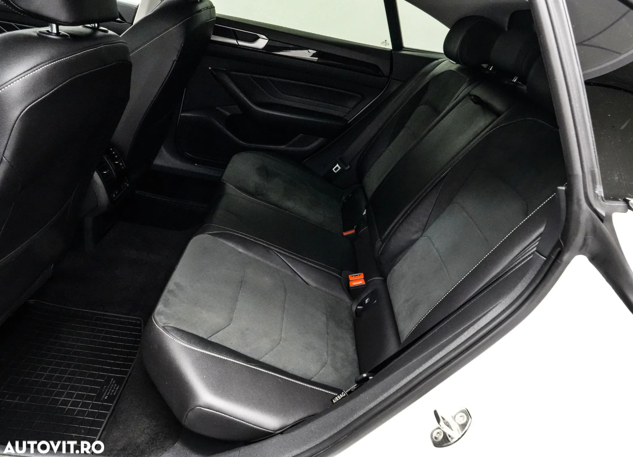 Volkswagen ARTEON 2.0 TDI 4Motion DSG Elegance - 13