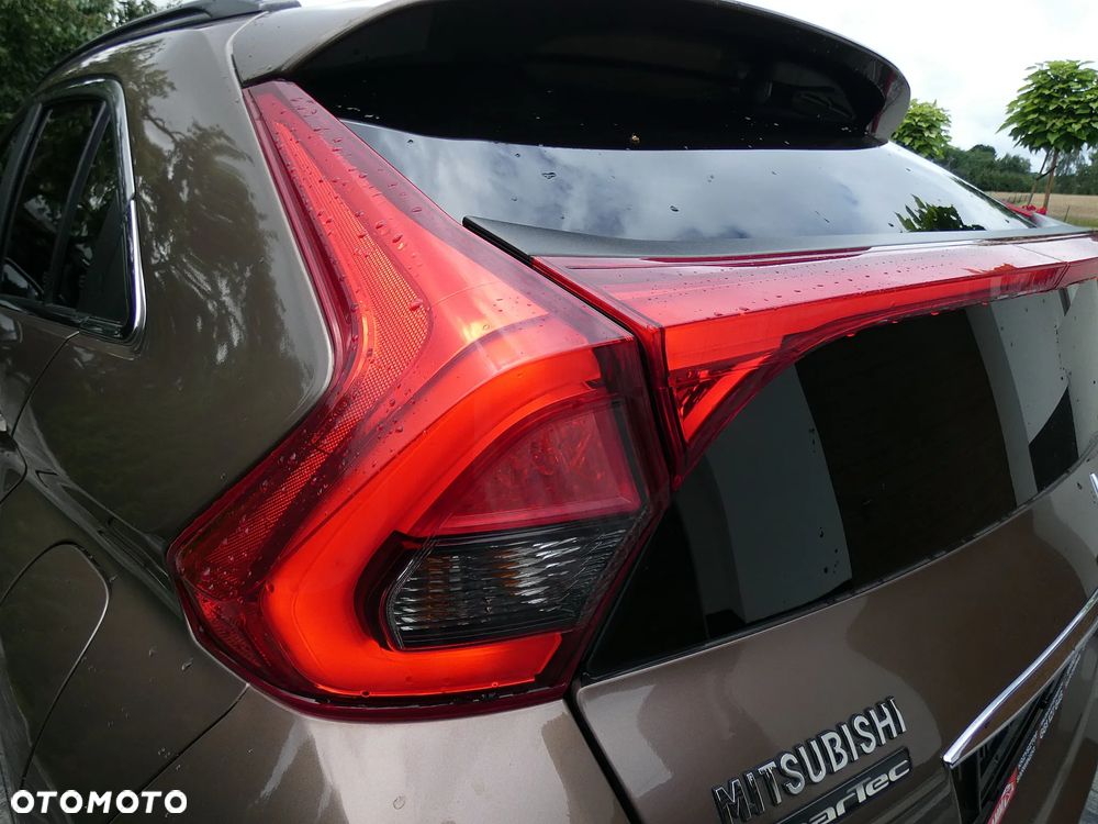 Mitsubishi Eclipse Cross 1.5 T Intense - 36