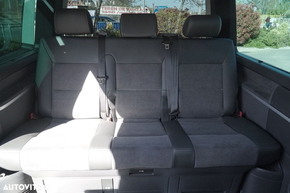 Volkswagen Multivan - 19