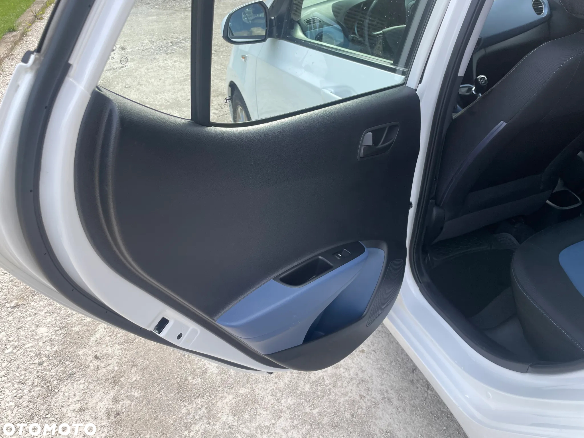 Hyundai i10 1.0 blue Trend - 12