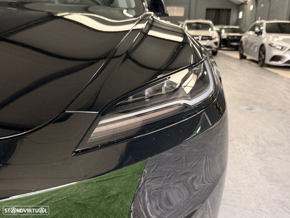 Tesla Model 3 Tração Traseira Standard - 13