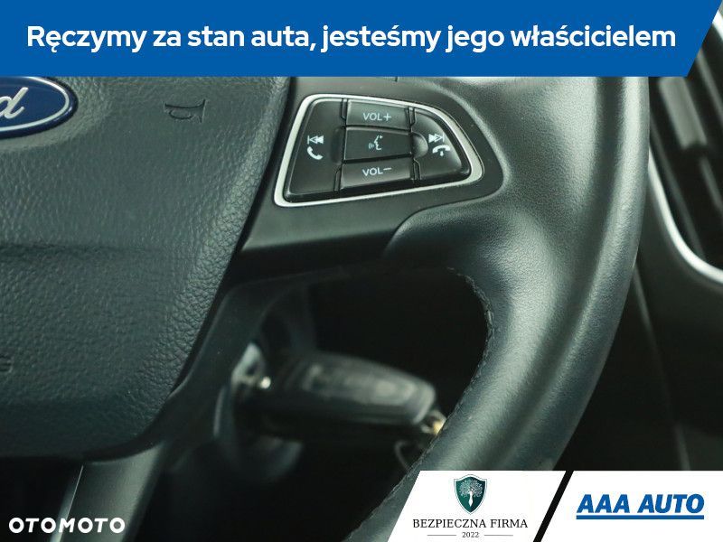 Ford Focus SW - 17