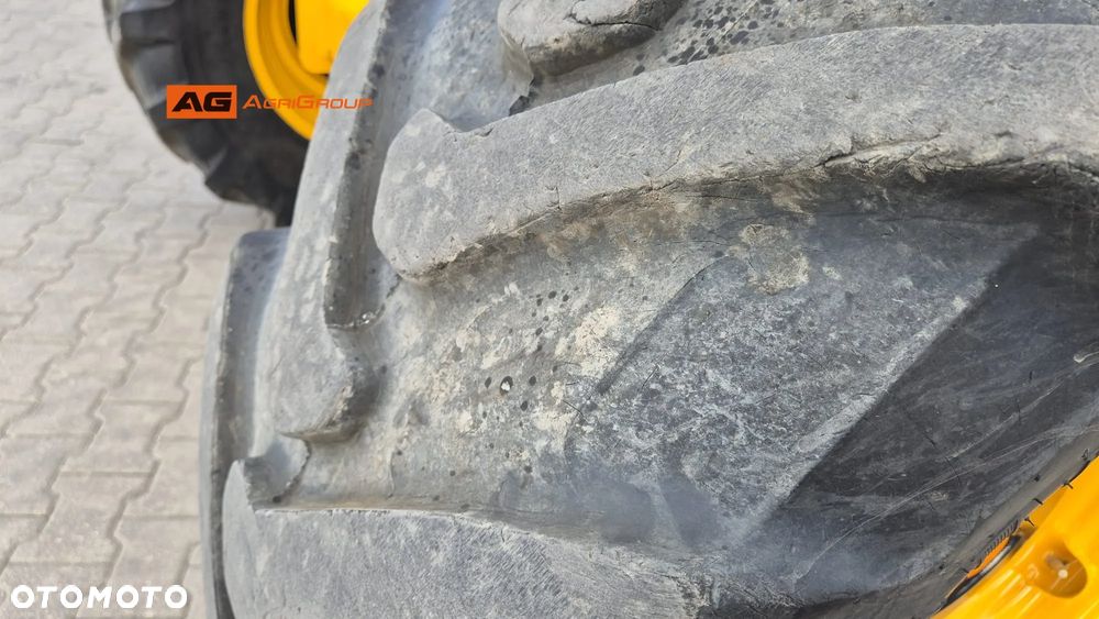 JCB 532-60 AGRI 2020R - 13