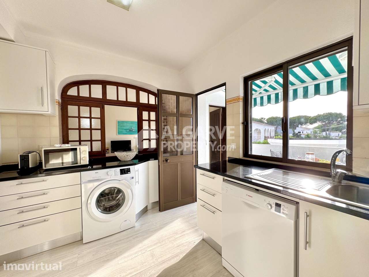 Encantador Apartamento T2 em Vilamoura | Perto da Marina e Golfe - Grande imagem: 4/26
