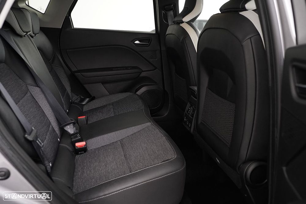 Renault Captur 1.0 TCe Techno Bi-Fuel - 24