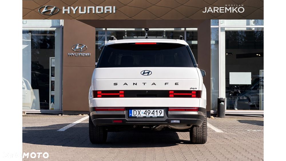 Hyundai Santa Fe - 4