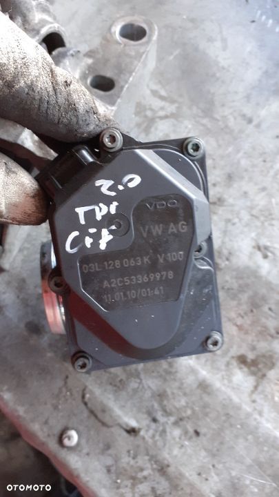 Przepustnica VW 03L 128 063K - 1