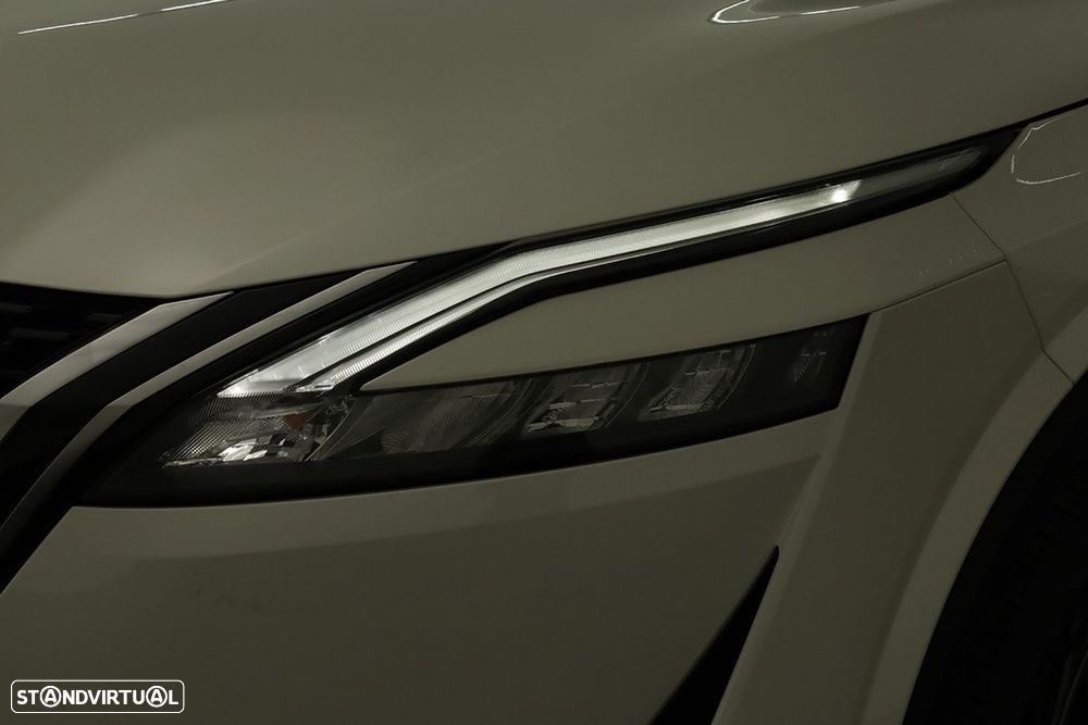 Nissan Qashqai 1.3 DIG-T Acenta Xtronic - 6