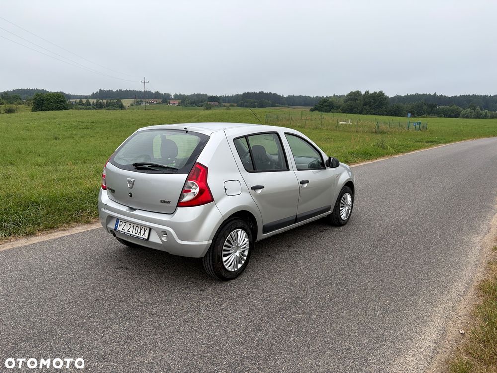 Dacia Sandero 1.2 16V Laureate - 7