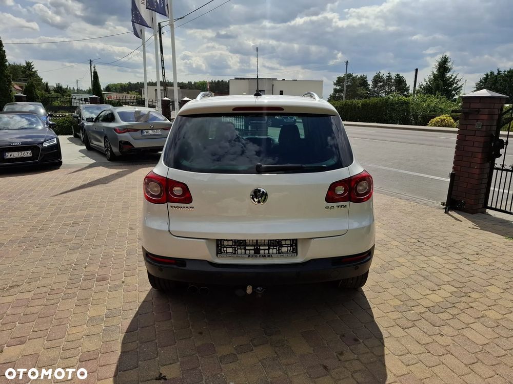 Volkswagen Tiguan - 3