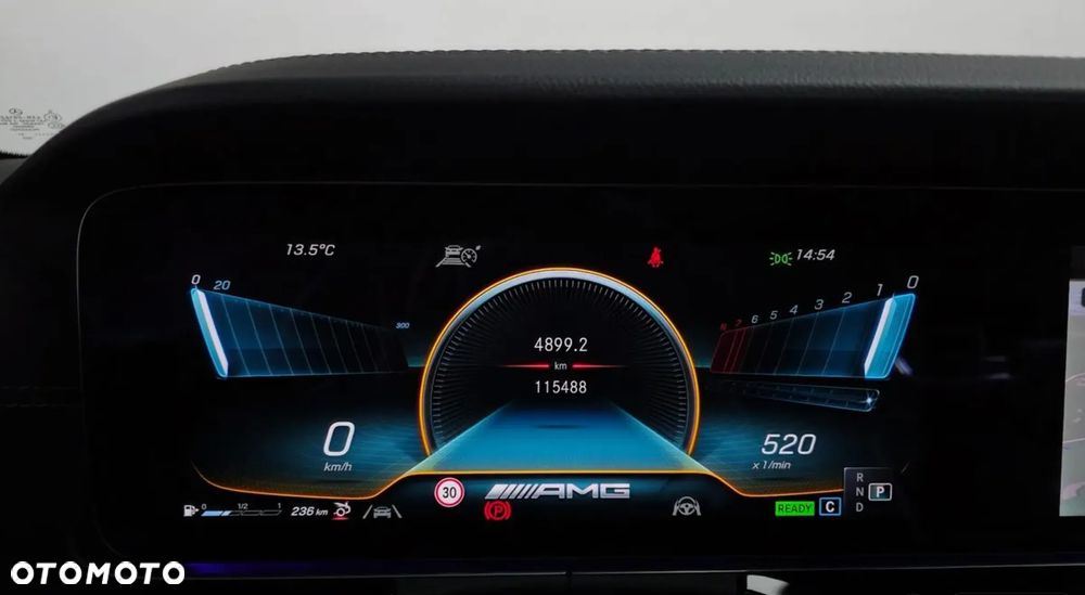 Mercedes-Benz AMG GT 43 4-Matic+ - 9