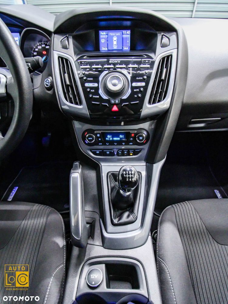 Ford Focus 1.6 EcoBoost Titanium - 16