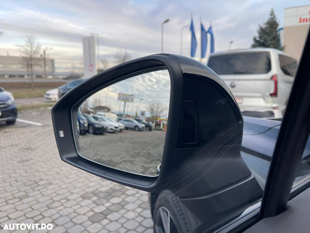 Volkswagen Touareg 3.0 V6 TDI 4Motion DPF Automatik R-Line - 22