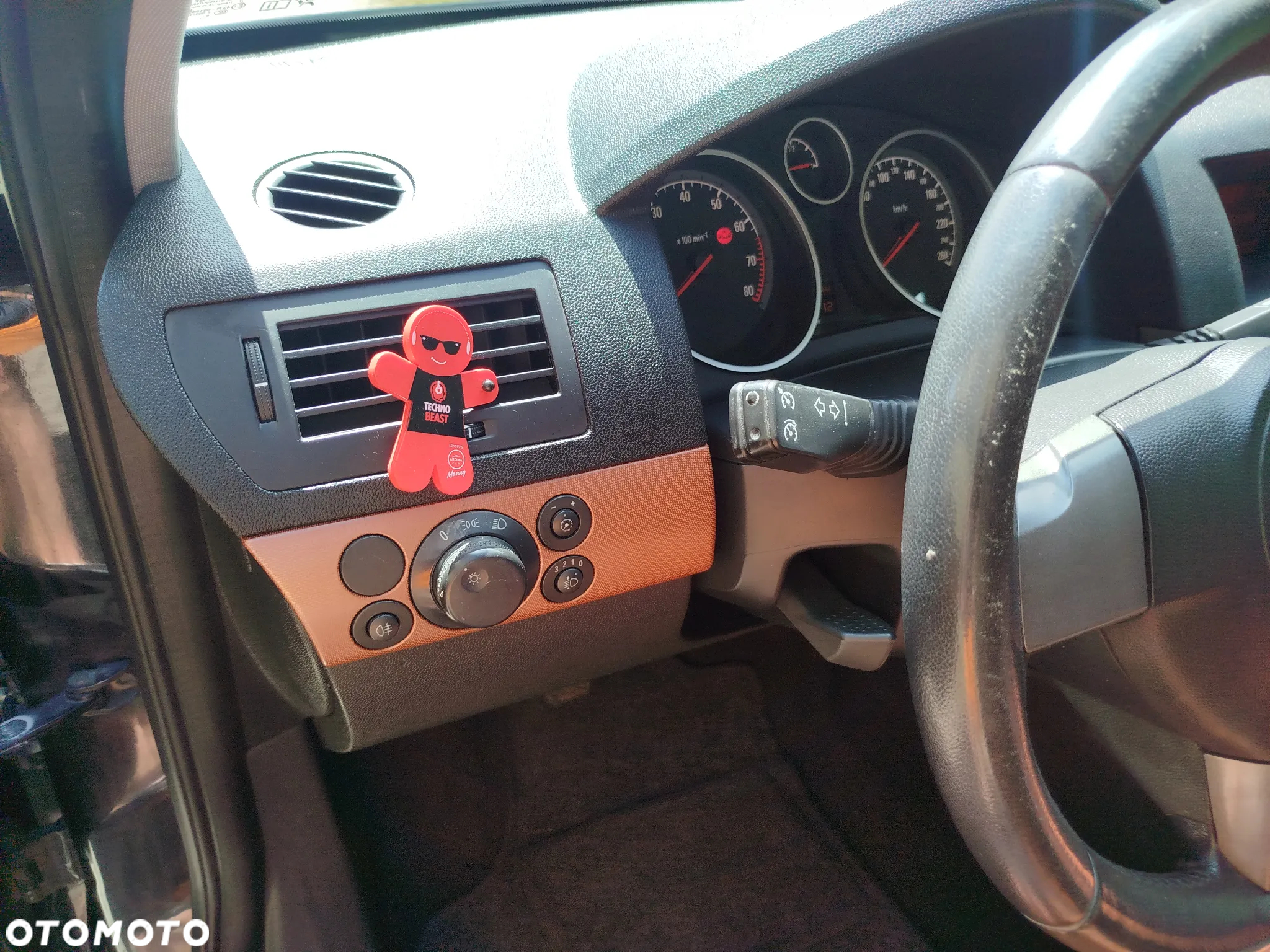 Opel Astra - 8