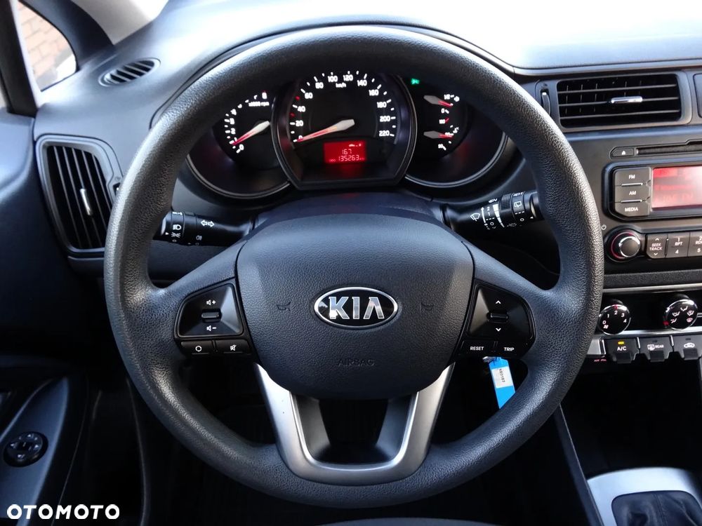Kia Rio 1.2 Edition 7 - 24