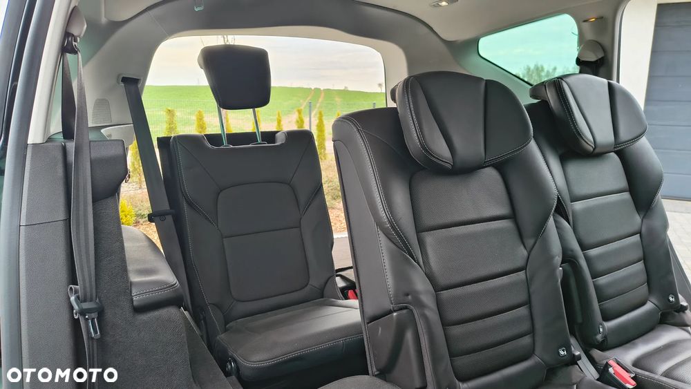 Renault Espace 1.6 dCi Energy Initiale Paris EDC 7os - 8