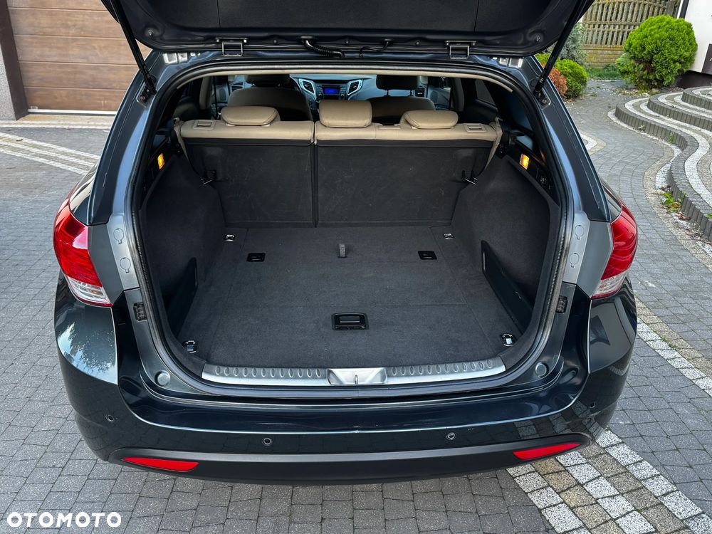 Hyundai i40 1.7 CRDi Comfort + - 16