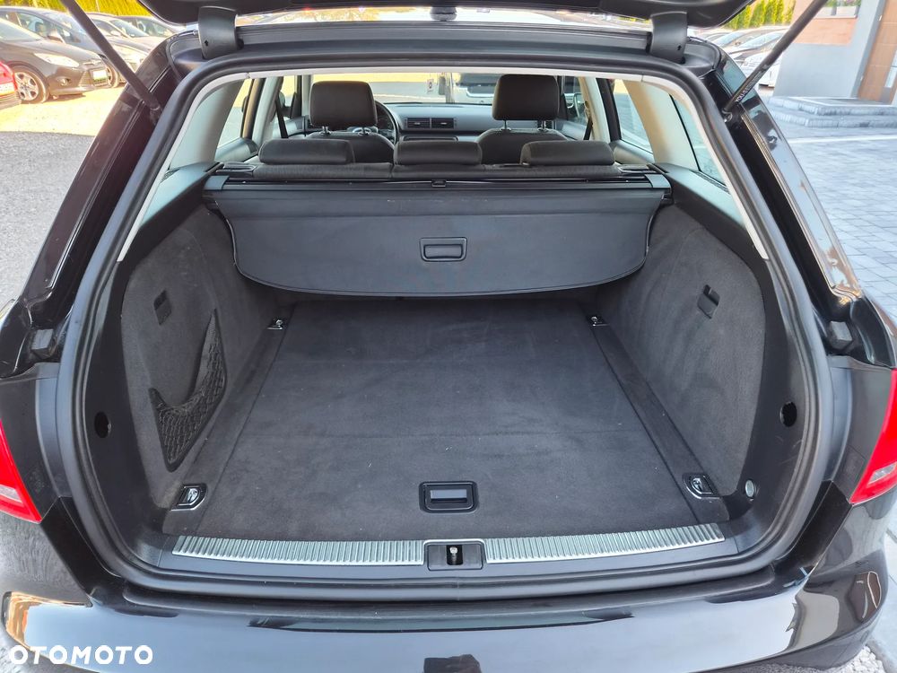 Audi A4 Avant - 20