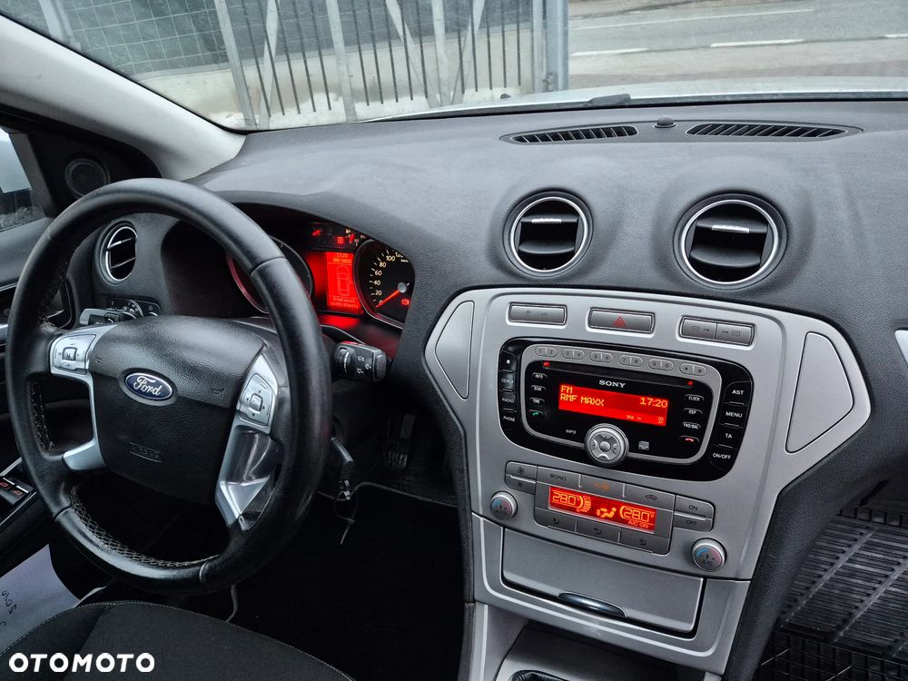 Ford Mondeo 2.0 TDCi Viva Trend - 8